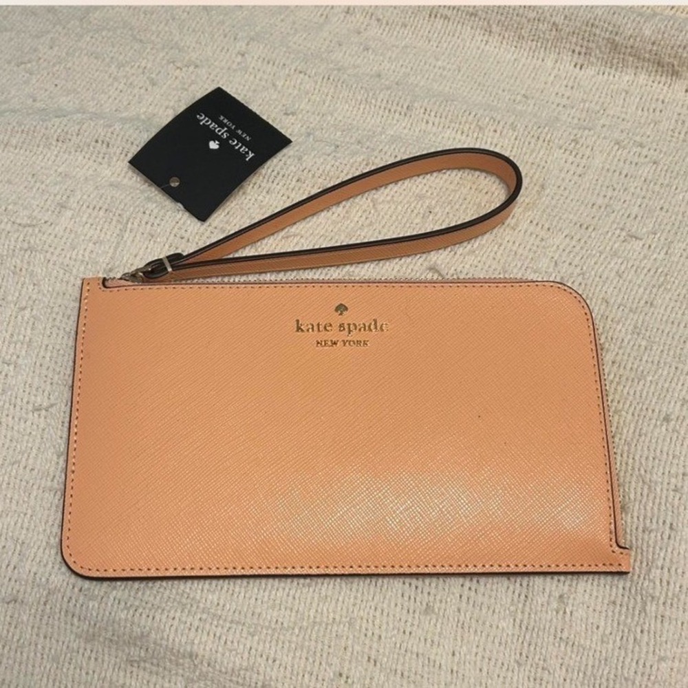 Kate Spade Lucy Medium L-Zip Wristlet Saffiano Leather Orange Crepe KD546 NEW